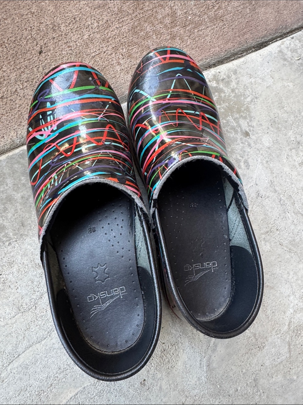 Dansko Black Multi-Color Patterned Clogs - Picture 4 of 6